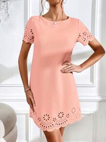 SHEIN Clasi 鏤空貝殼邊連衣裙 - 珊瑚粉 - 查看 5