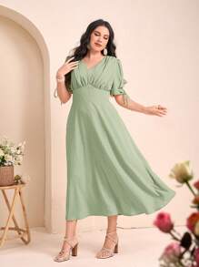 Modelyn Plus Swiss Dot Knot Cuff Solid Dress - Mint Green - View 5