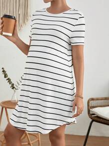 SHEIN Váy Bà bầu Bất đối xứng Nút Sọc Giải trí - trắng - Xem 2