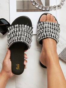 Hauture Jeweled Round Toe Slip-On Flat Sandals