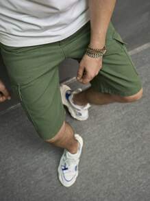 Manfinity 男式翻蓋口側邊超大口袋牛仔短褲 - 綠色 - 查看 6