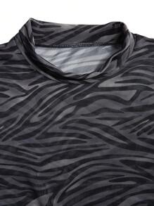 Manfinity AFTRDRK Men Zebra Striped Mock Neck Sheer Tee - Black - View 3