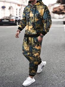 Manfinity Homme 男士圖案印花抽繩連帽衫和運動褲 - 彩色 - 查看 1