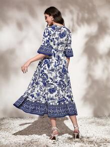 Mulvari Floral Print Flounce Sleeve Ruffle Hem Belted Dress - Blue - View 2