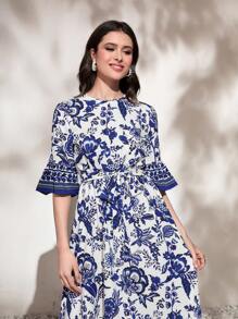 Mulvari Floral Print Flounce Sleeve Ruffle Hem Belted Dress - Blue - View 3
