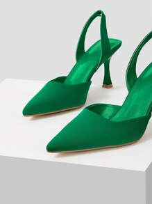 MOTF X Nour PREMIUM PYRAMID HEELED SLINGBACK PUMPS - Green - View 3