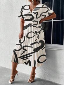 SHEIN LUNE Plus Graphic Print Knot Side Pleated Hem Dress - Apricot - View 6