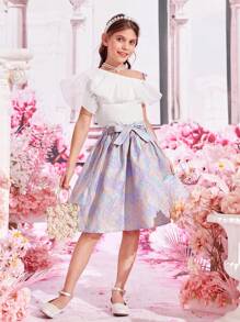 SHEIN 女孩1入組不對稱領荷葉邊上衣和1入組提花腰帶半身裙 - 彩色 - 查看 1