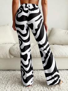 Summer Allover Print Cover Up Pants - Black and White - View 2
