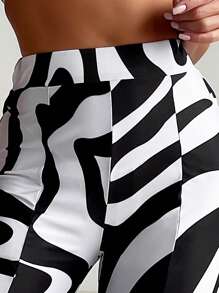 Summer Allover Print Cover Up Pants - Black and White - View 3