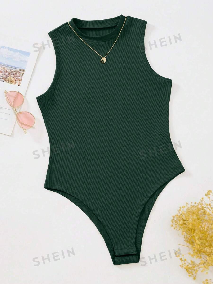 EMERY ROSE Body tank unicolor de cuello alto tejido de canalé - Verde Oscuro - Ver 1