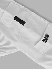 SHEIN 小男童字母補丁細節翻蓋口袋工裝褲 - 白色 - 查看 4
