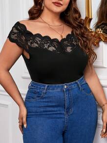 SHEIN Privé Plus Contrast Lace Scallop Trim Tee - Black - View 3