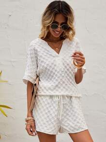 SHEIN LUNE Solid Batwing Sleeve Tee & Drawstring Waist Shorts