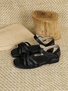 Girls Hook-and-loop Fastener Criss Cross Fashionable Ankle Strap Sandals For Outdoor