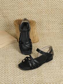 Girls Hook-and-loop Fastener Criss Cross Fashionable Ankle Strap Sandals For Outdoor