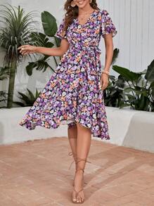 SHEIN LUNE 1 pieza Vestido con cinturón con estampado floral de manga mariposa ribete con fruncido cruzado - Multicolor - Ver 2