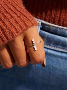 1入組精美方晶鋯石裝飾銀戒指適合女士日常裝飾 - 銀色 - 查看 3