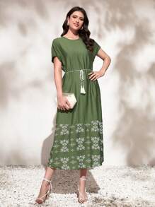 Mulvari Vestido con cinturón con estampado floral de manga murciélago - Verde - Ver 1