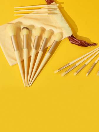 多功能化妆刷套装，13件套纤维化妆刷套装，含收纳袋，化妆刷套装，化妆刷套装，全套化妆刷，化妆刷套装，全套化妆套装，化妆刷套装，化妆刷套装，化妆礼盒套装