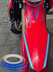 1 Stück Aufkleber mit Motorrad reflektierend - Blau - Übersicht 2
