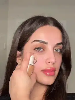 SHEGLAM كريم أساس مرطب من Skinfinite-كريم أساس Almond Flawless Dewy-تغطية مرطبة-كريم أساس غير مرئي لإخفاء المسام-كريم أساس سائل خفيف الوزن طبيعي غير دهني--كريم أساس الشتاء حفل التخرج عيد ميلاد عطلة صيف خريف واي تو كيه أنيق أزياء نساء علامة تجارية مكياج مستحضرات تجميل الجمال حفلة شاطئ بحر سفر تخييم في الهواء الطلق مدرسة حرم جامعي رحلة مهرجانات ديكور هدية هدية وردة فتاة تنكر أفضل لون سحر أجواء