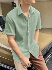 Manfinity Homme Men's Solid Color Button Up Loose Fit Shirt, Men Light Green Shirt, Men Textured Shirt, Light Green Short Sleeve Shirt - Mint Green - View 4