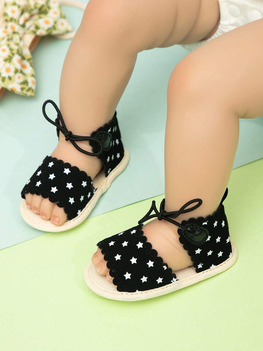 女嬰星星圖案露趾平底涼鞋適合夏天 - 黑色 - 查看 1