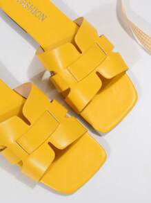 大码 35-43 夏季时尚简约舒适露趾一脚蹬凉鞋，日常海滩平底凉鞋，红色 PU 鞋面方头平底女士凉鞋，百搭户外正装凉鞋 - 黃色 - 查看 6