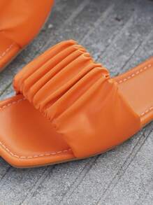 Women Ruched Detail Slide Sandals, Funky Summer Flat Sandals,Beach Outfits - Orange - View 5