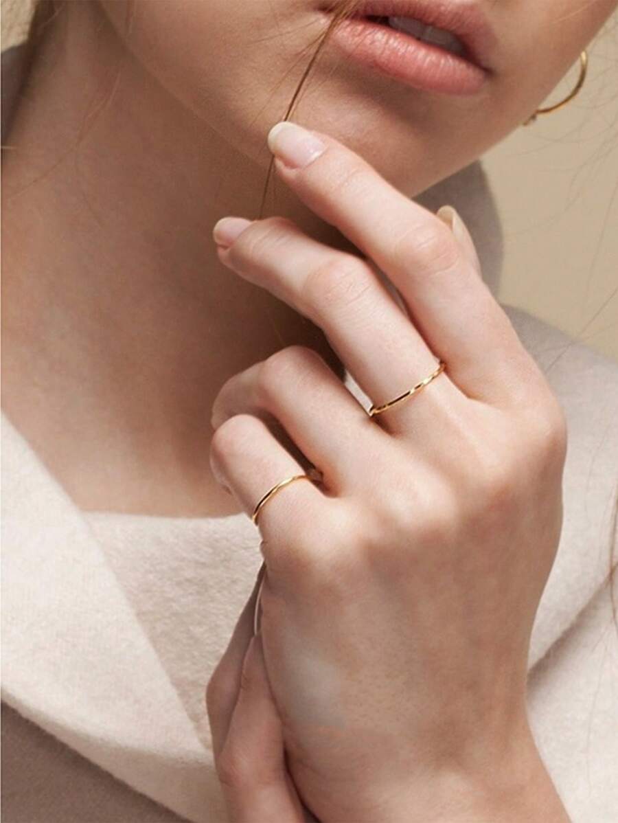 Fashionable Stainless Steel Minimalist Ring For Women For Daily Decoration - Yellow Gold - View 1
