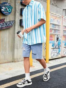 Manfinity Hypemode 男士條紋圖案和卡通圖案落肩袖襯衫