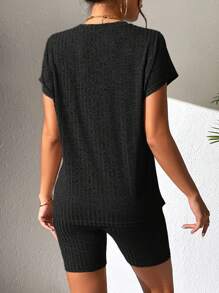 SHEIN Essnce 前扭結蝙蝠袖T恤和機車短褲 - 黑色 - 查看 2