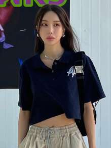 DAZY Graphic Print Polo Neck Crop Tee - Navy Blue - View 5