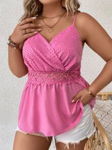 SHEIN LUNE 大碼拼接水溶蕾絲荷葉擺吊帶上衣 - 玫紅色 - 查看 1