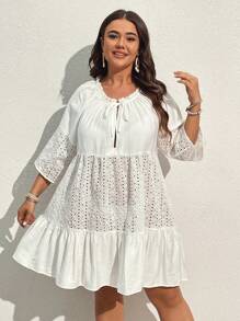 SHEIN VCAY 大碼網眼刺繡繫帶領荷葉邊罩衫連衣裙不附比基尼泳裝 - 白色 - 查看 6