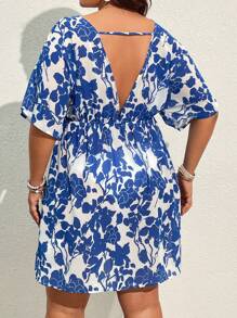 SHEIN VCAY 大碼滿版印花蝙蝠袖深V領罩衫連衣裙 - 藍白色 - 查看 2