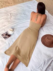 GENKIRA 交叉鏤空高衩吊帶連衣裙 - 卡其色 - 查看 2