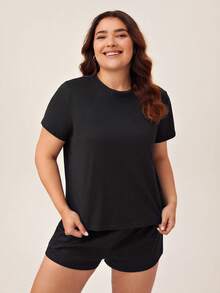 SHEIN BASICS Plus  Solid Tee & Shorts - Black - View 3