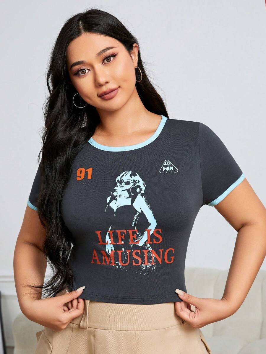 SHEIN EZwear Plus Figure & Slogan Graphic Contrast Binding Tee - Dark Grey - View 1