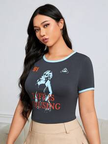 SHEIN EZwear Plus Figure & Slogan Graphic Contrast Binding Tee - Dark Grey - View 3