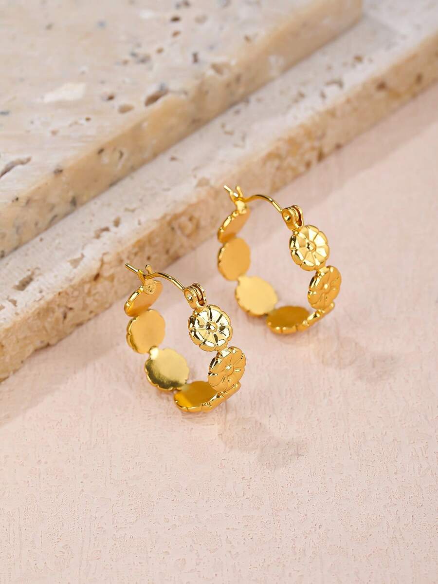 1 对不锈钢可爱花朵 C 形耳环，适合女性日常佩戴 - 金黃色 - 查看 1