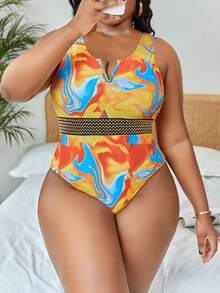 SHEIN Swim Curve Plus Allover Print Stitch Detail Notched Neckline One Piece Swimsuit - Multicolor - View 4