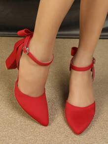 新品到貨,女士彎結飾粗跟尖頭高跟鞋,適用於日常佩戴