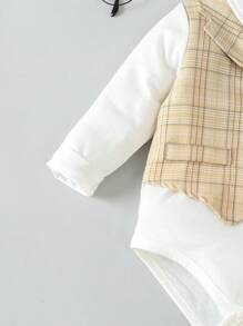 Baby Boy Plaid Print Bow Front 2 In 1 Bodysuit & Trousers & Hat - Multicolor - View 4