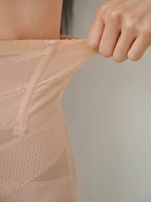 DAZY 素色高腰塑形短褲