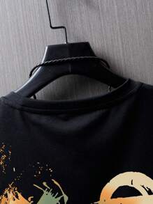 Manfinity EMRG Men Plus Size Expression Graphic Print Drop Shoulder Short Sleeve Tee, Going Out Street Wear