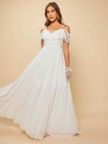 SHEIN Belle 挖肩水溶蕾絲拼接婚紗連衣裙不附帶手套和頭紗 - 白色 - 查看 1