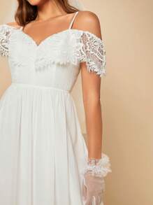 SHEIN Belle 挖肩水溶蕾絲拼接婚紗連衣裙不附帶手套和頭紗 - 白色 - 查看 7