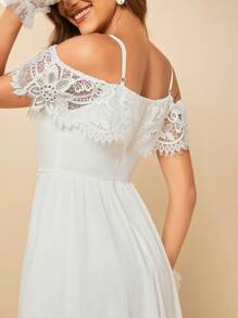 SHEIN Belle 挖肩水溶蕾絲拼接婚紗連衣裙不附帶手套和頭紗 - 白色 - 查看 9